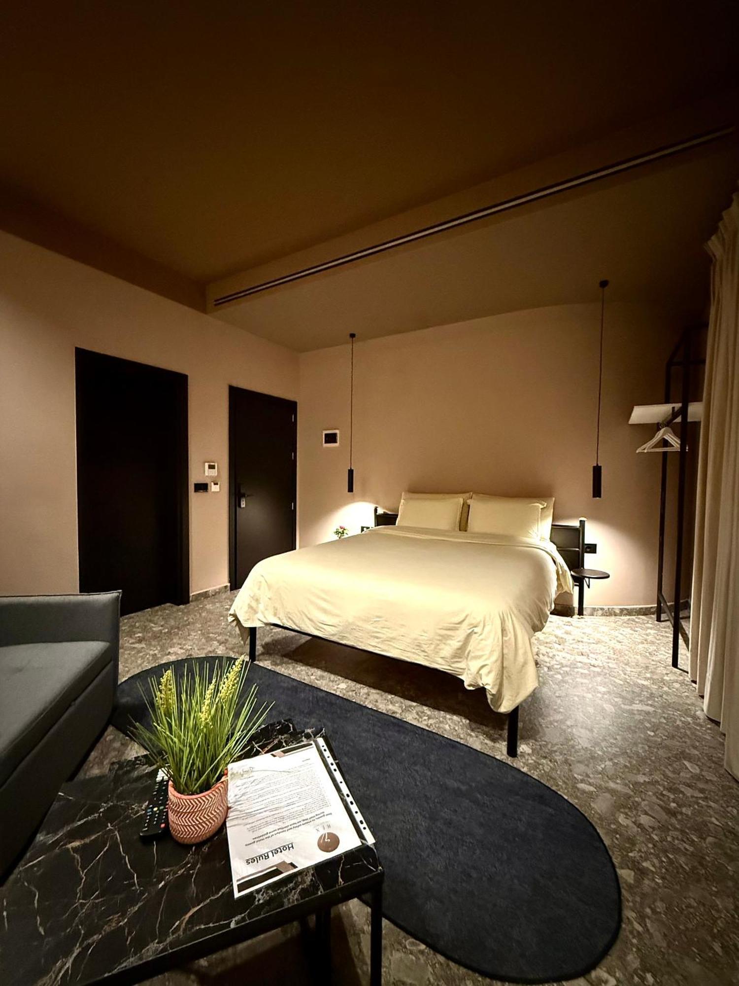 Rex Hotel Boutique 地拉那 外观 照片