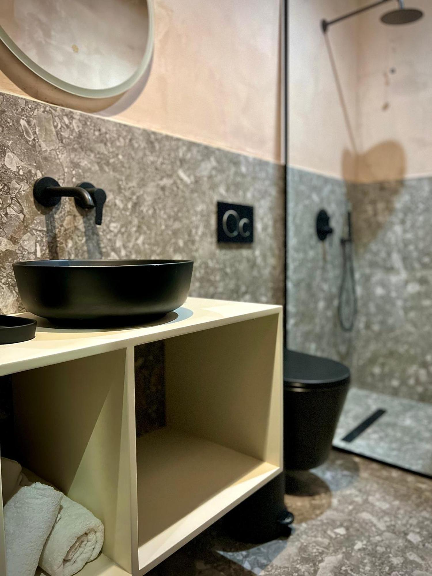 Rex Hotel Boutique 地拉那 外观 照片