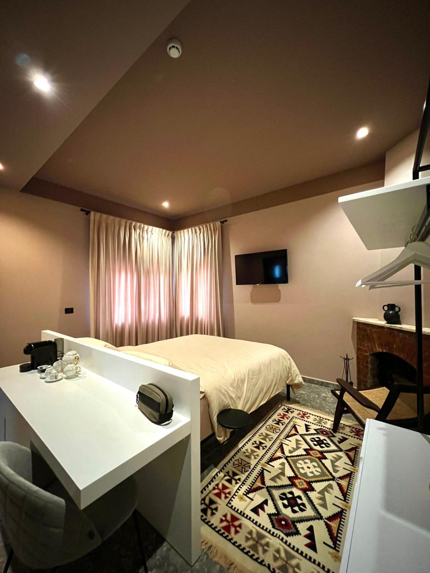 Rex Hotel Boutique 地拉那 外观 照片