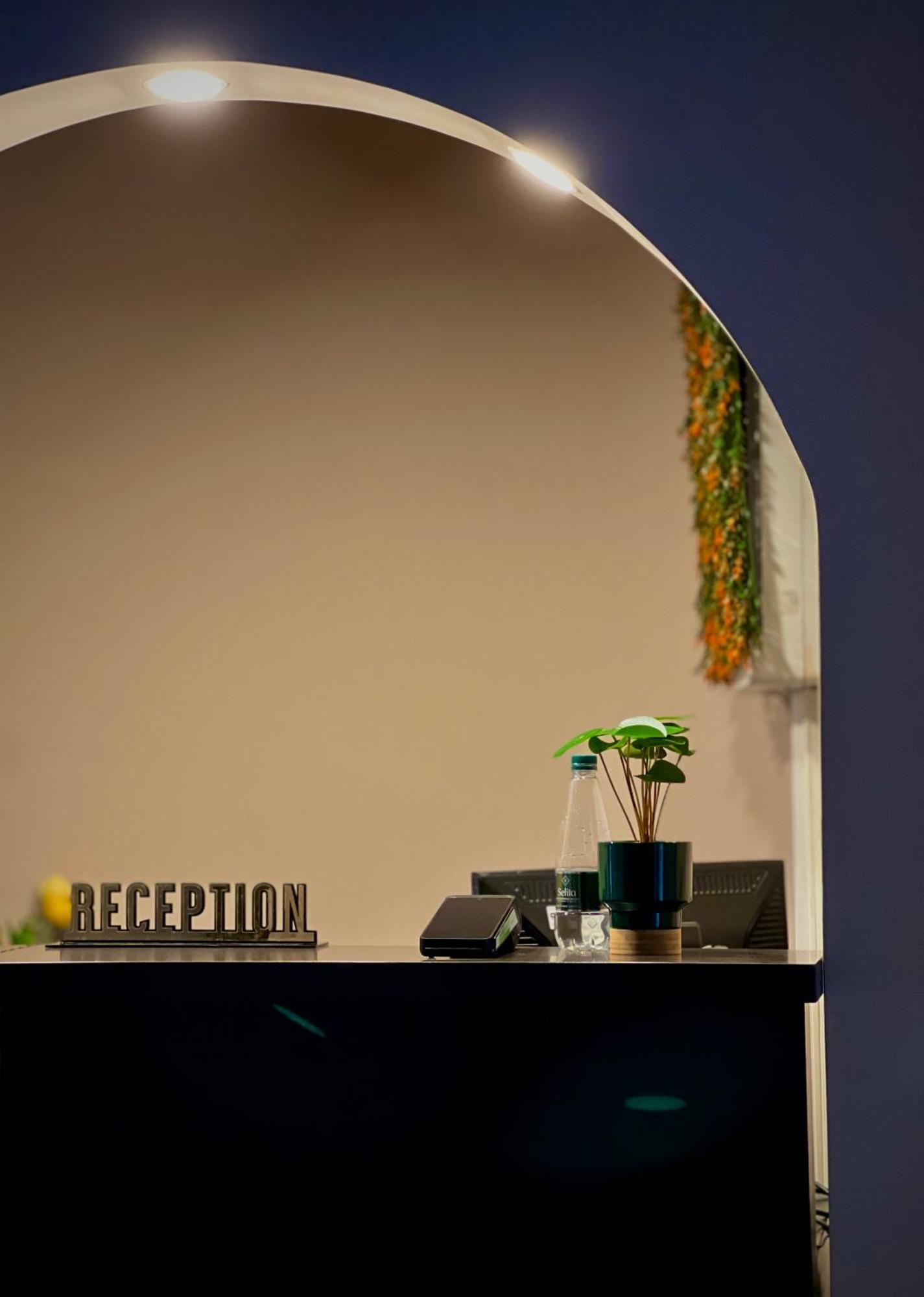 Rex Hotel Boutique 地拉那 外观 照片