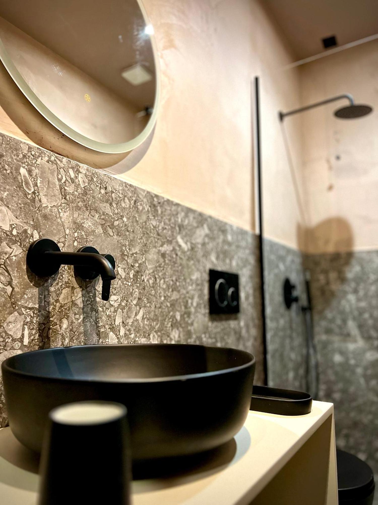 Rex Hotel Boutique 地拉那 外观 照片